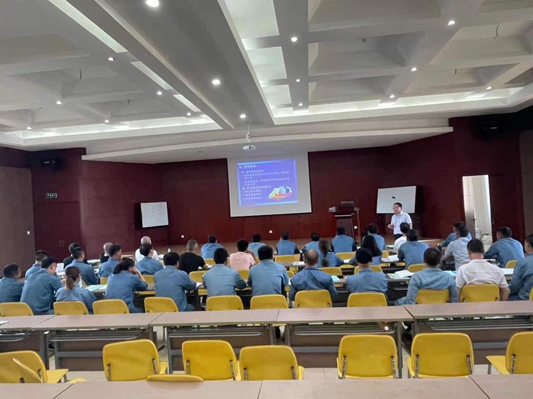 職業(yè)技能鑒定培訓火熱進行，行業(yè)專家成員助力啟航